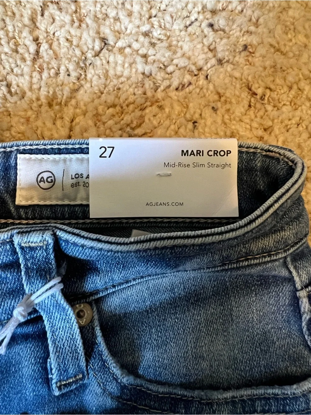 Ag Adriano Goldschmied Light Wash Cropped Straight Jeans NWT - Picture 6 of 7